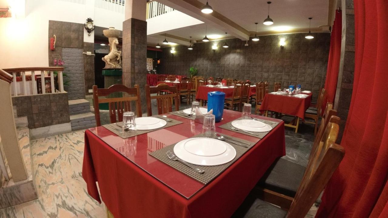 Mash Flora Fountain 호텔 강토크 외부 사진